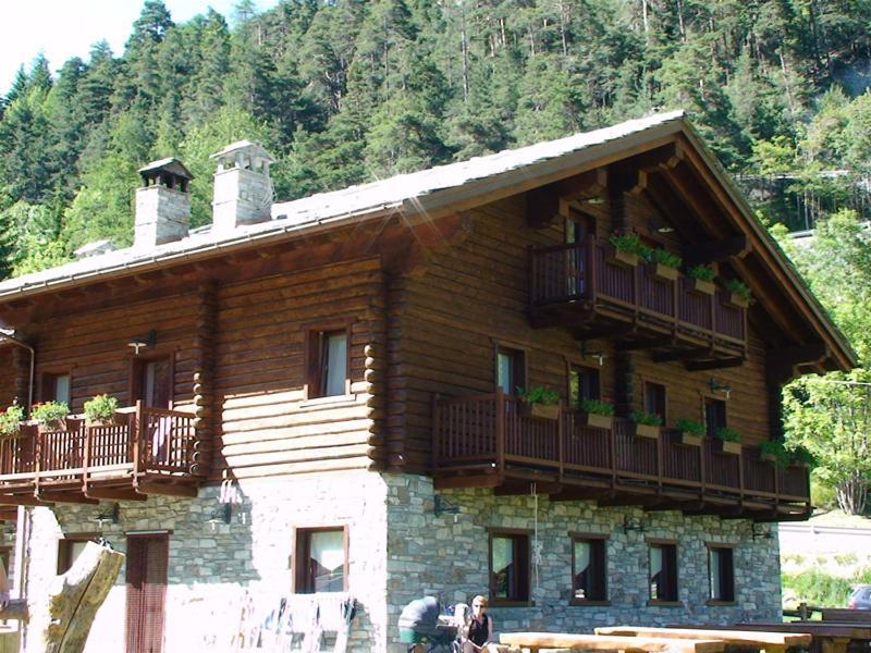 Agriturismo Les Hiboux Country house *